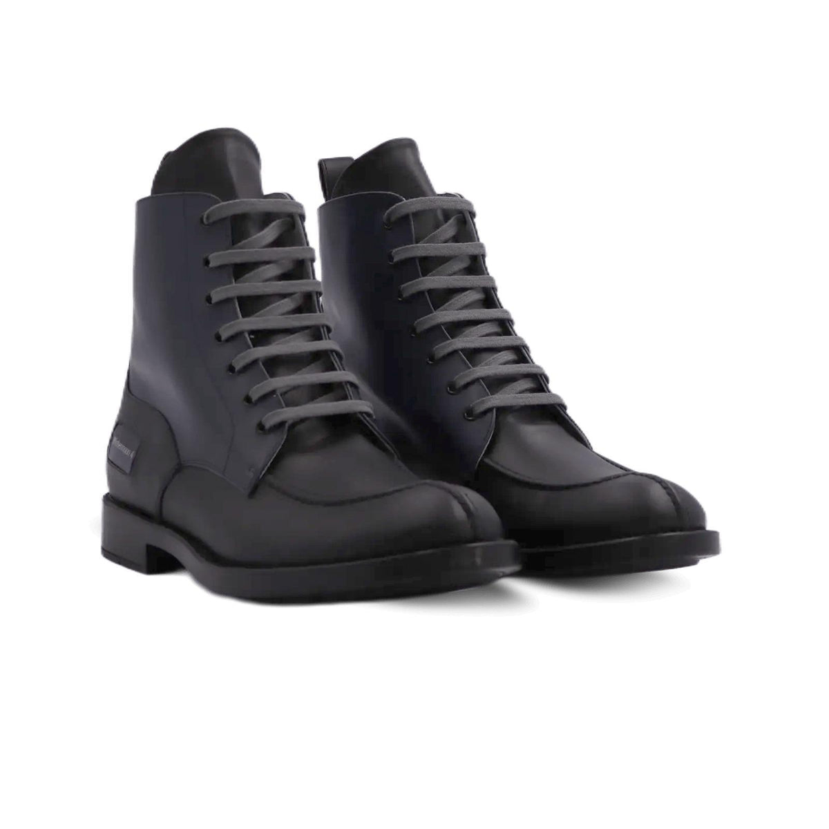 WINTERMOON 4 shoe by Wintermoon Trading