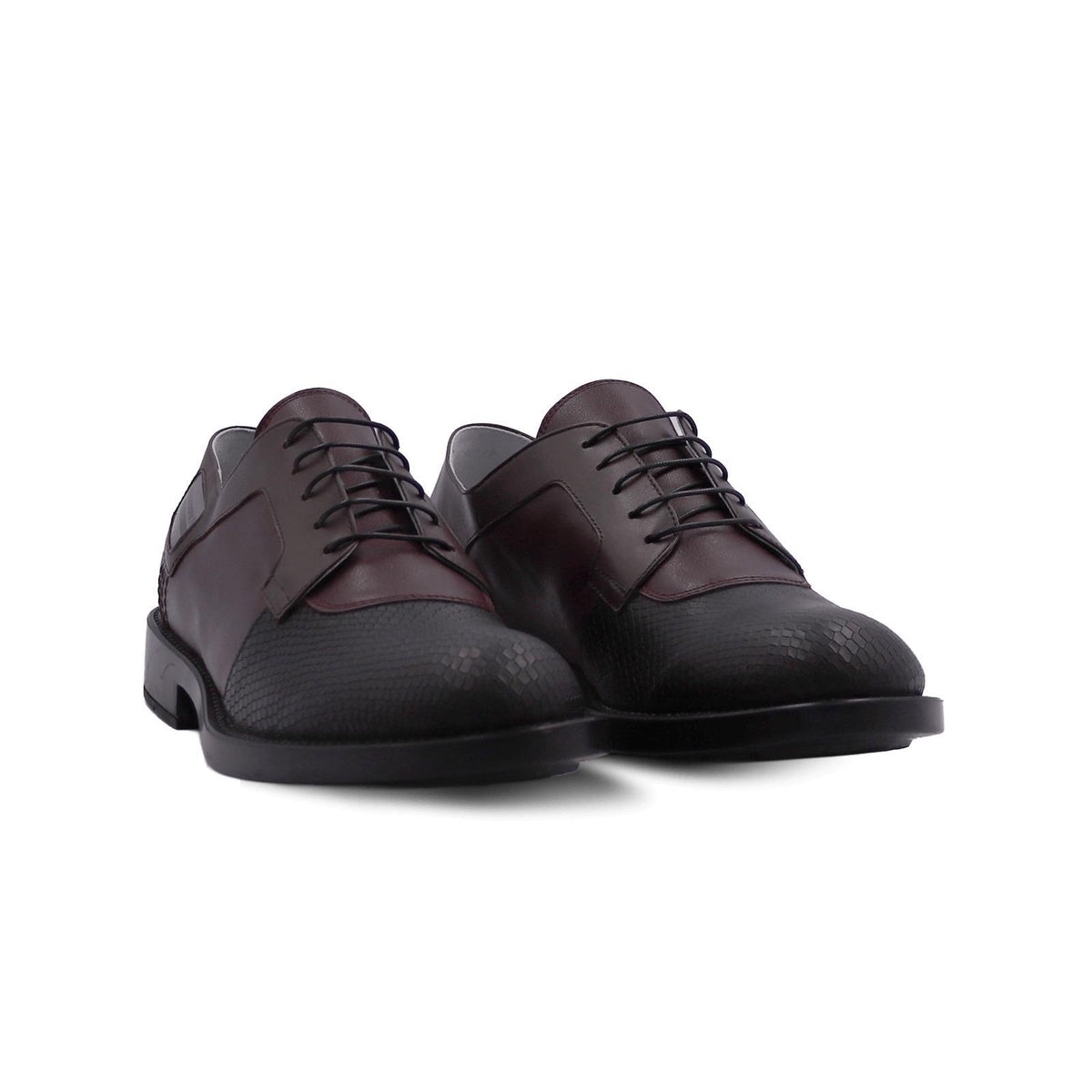 WINTERMOON FB shoe by Wintermoon Trading